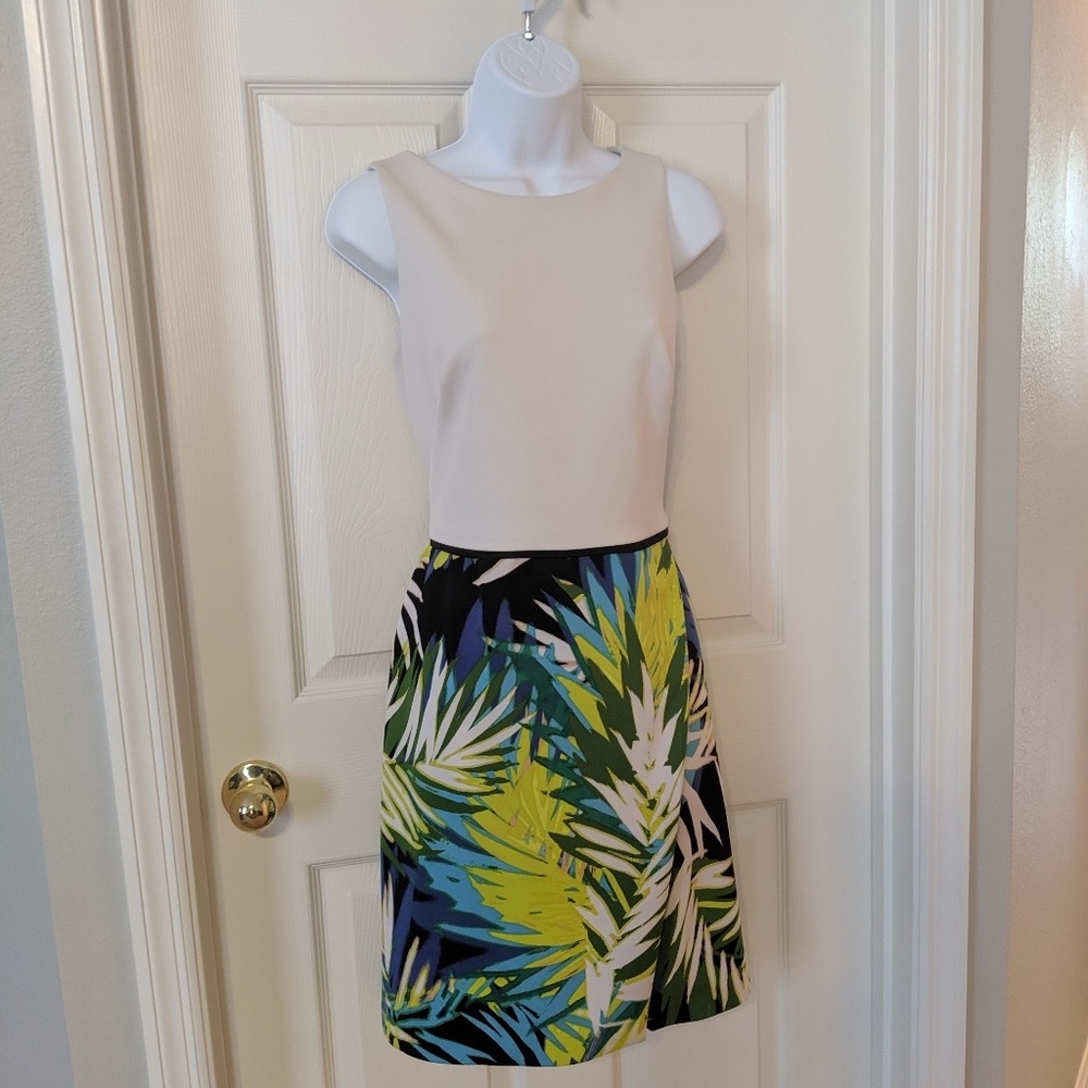 Maggy London Tropical Dress - Size 8